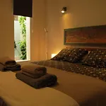 Goa Pool View, Playa Roca Sea Front Access - Free Ac - Wifi *